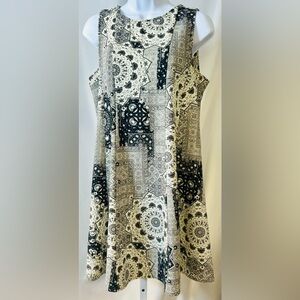 Zara Medallion Black & White Sleeveless‎ Peekaboo Back A Line Mini Dress size M